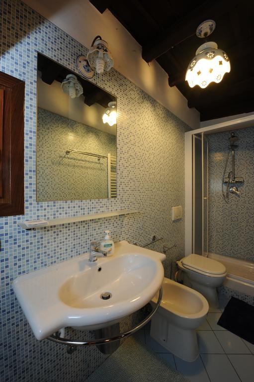 La Scaletta Holiday House Bracciano  Phòng bức ảnh
