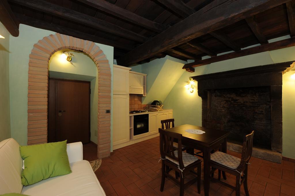 La Scaletta Holiday House Bracciano  Phòng bức ảnh